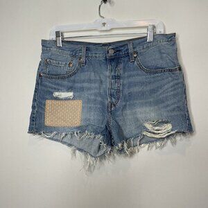 Levis 501 Light Wash Patch Distressed Boho Denim Cutoff Shorts Size 30
